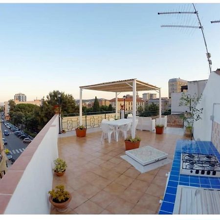 Centro Azzurro Villa Иглесиас Екстериор снимка