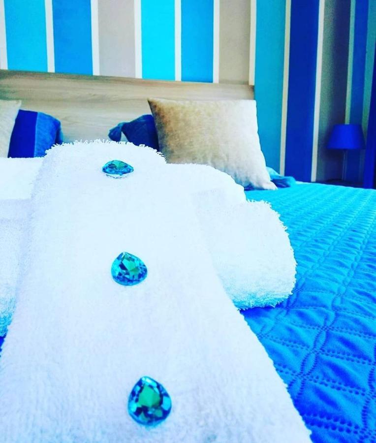 Centro Azzurro Villa Иглесиас Екстериор снимка